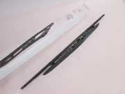 Front wiper blade, right